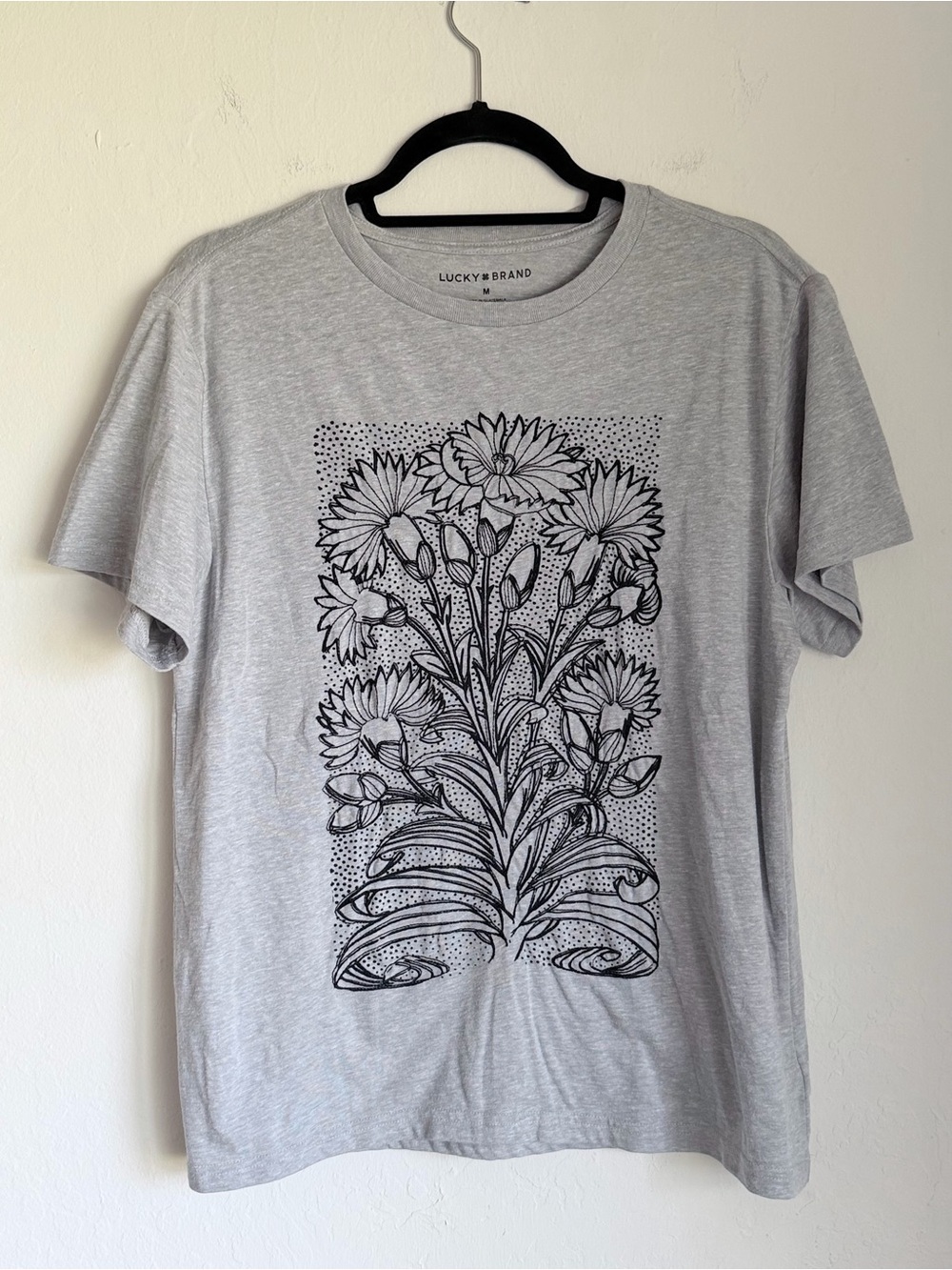 Lucky Brand Light Gray Crewneck Floral Embroidered Line Art Boyfriend Tee, Med